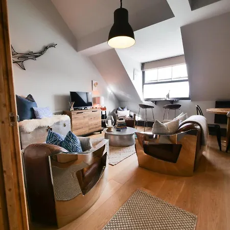 Escapes - Pajar Luxury Penthouse דירה פדסטואו