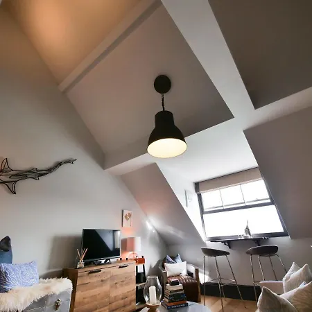 Escapes - Pajar Luxury Penthouse דירה פדסטואו